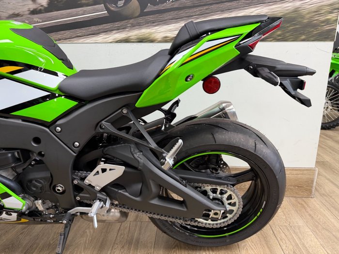 2025 Kawasaki 2025 Kawasaki 1000CC NINJA ZX-10R SPORTS GREEN