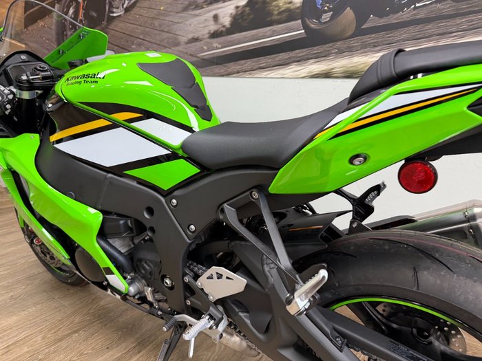 2025 Kawasaki 2025 Kawasaki 1000CC NINJA ZX-10R SPORTS GREEN