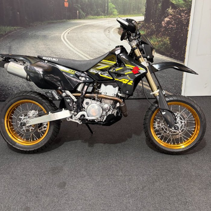 2017 Suzuki DR-Z400 SM Black