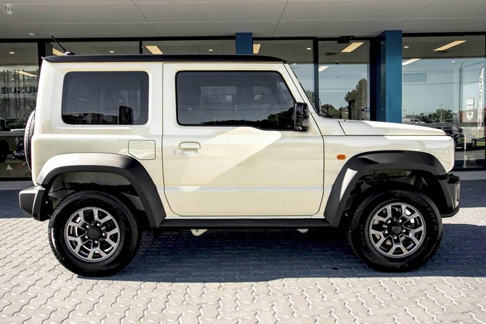 2025 Suzuki Jimny GLX