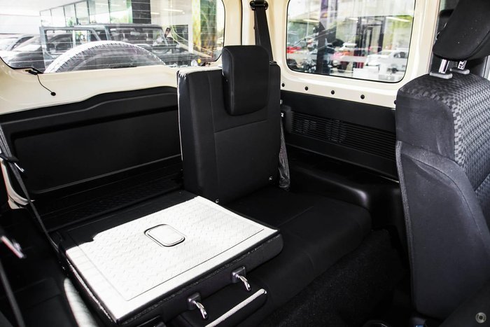 2025 Suzuki Jimny GLX