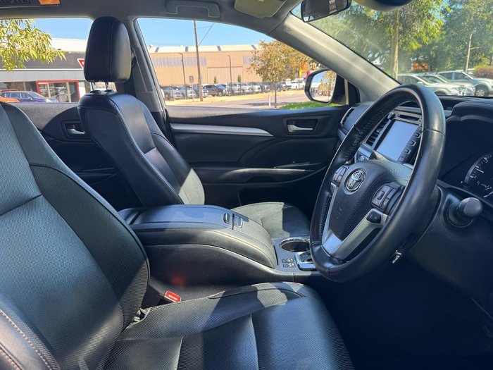 2019 Toyota Kluger Black Edition