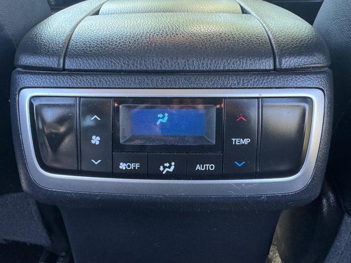 2019 Toyota Kluger Black Edition