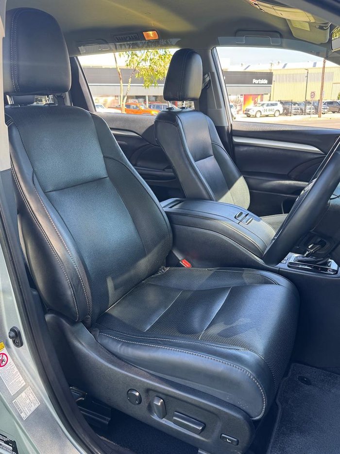 2019 Toyota Kluger Black Edition