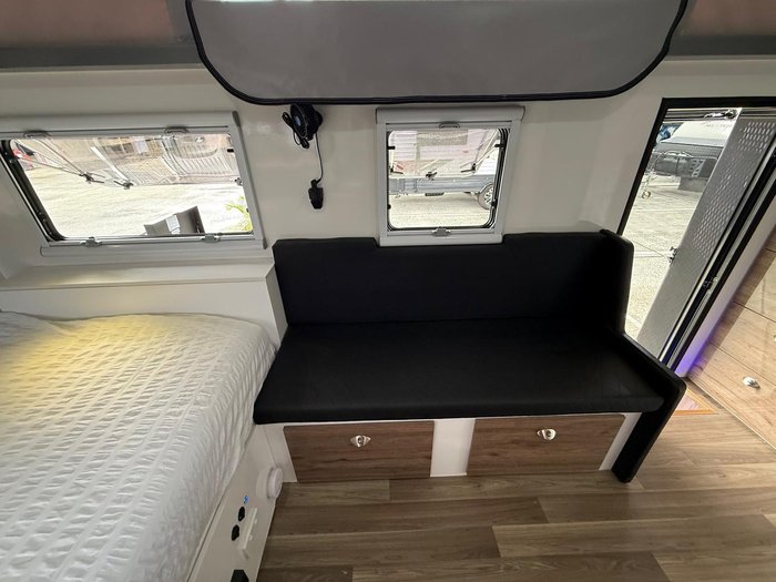 2024 HARD KORR CAMPERS HKC15H