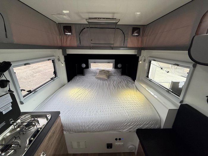 2024 HARD KORR CAMPERS HKC15H