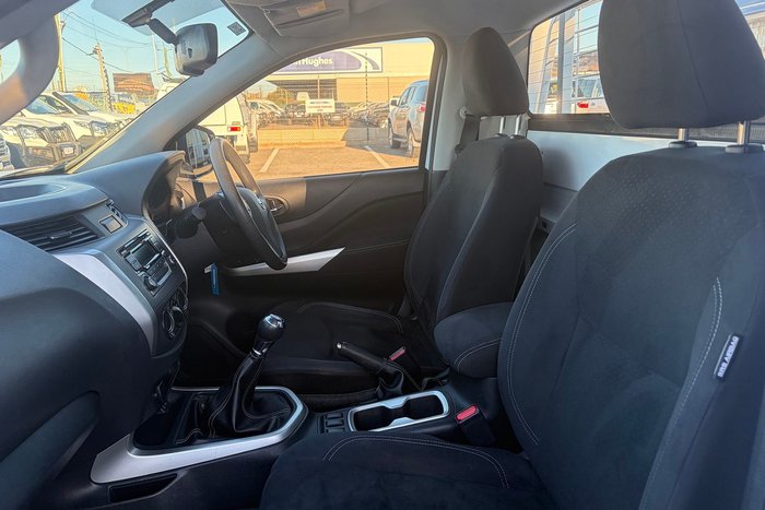 2018 Nissan Navara RX