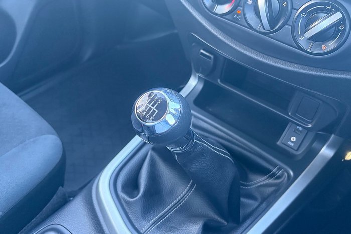 2018 Nissan Navara RX