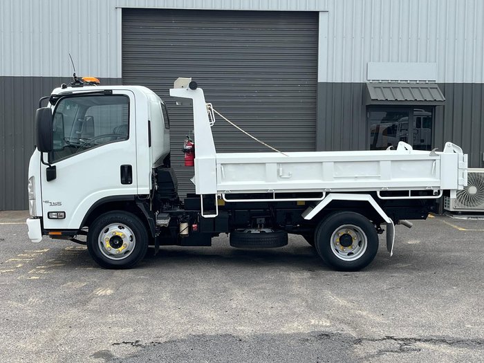 2020 Isuzu Npr 45 - 155 Tipper