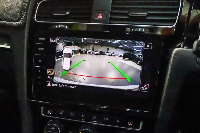 2017 Volkswagen Golf R Wolfsburg Edition