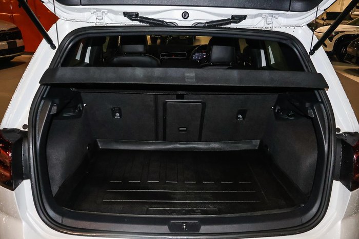 2017 Volkswagen Golf R Wolfsburg Edition