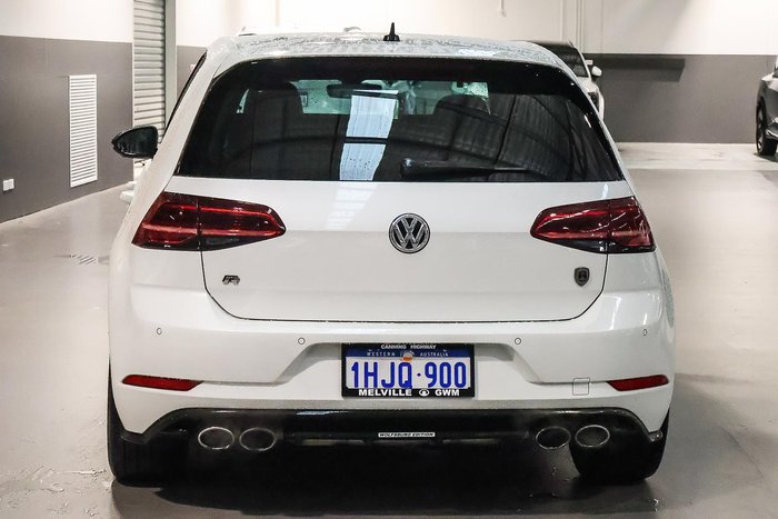 2017 Volkswagen Golf R Wolfsburg Edition