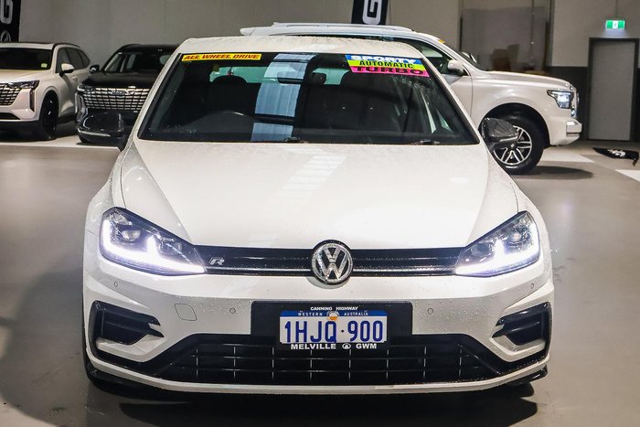 2017 Volkswagen Golf R Wolfsburg Edition