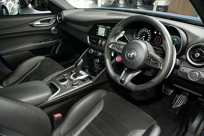 2024 Alfa Romeo Giulia Quadrifoglio