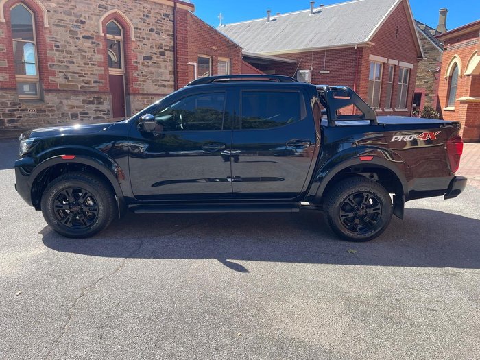 2023 Nissan Navara PRO-4X