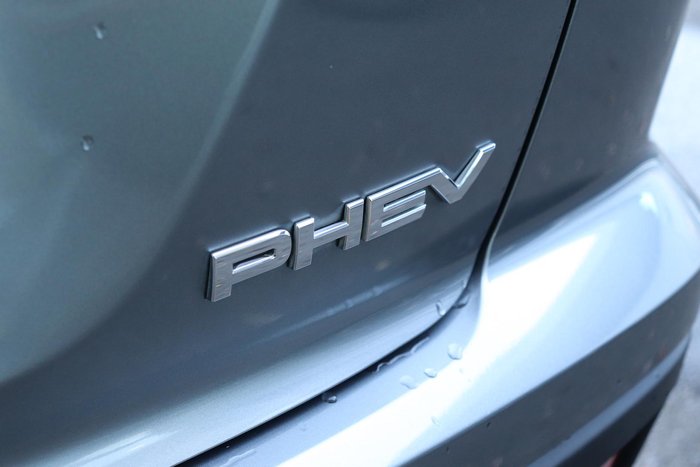 2021 Mitsubishi Eclipse Cross PHEV ES