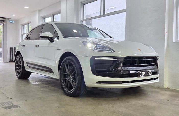 2023 Porsche Macan