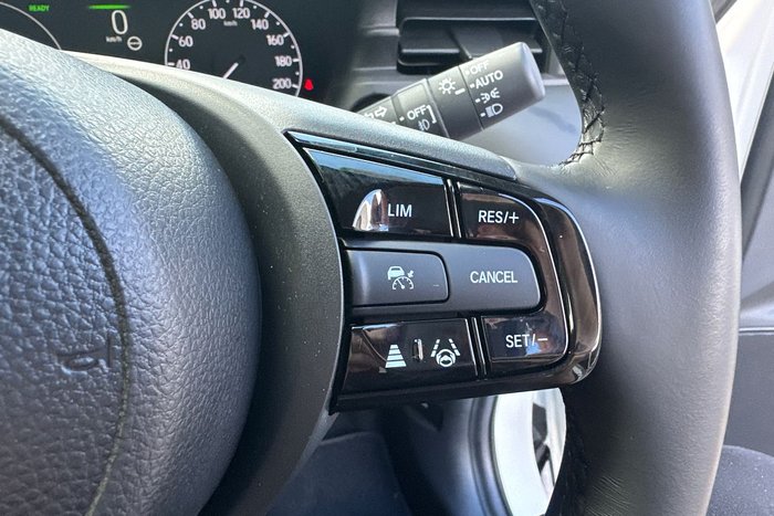 2024 Honda HR-V e:HEV X MY25 PLATINUM WHITE