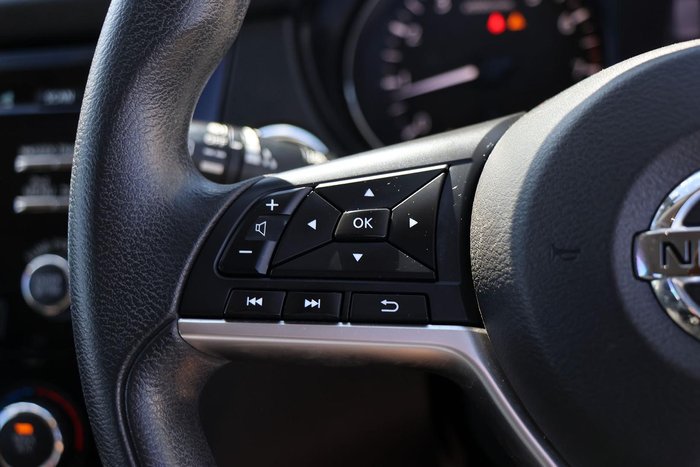 2017 Nissan X-TRAIL ST