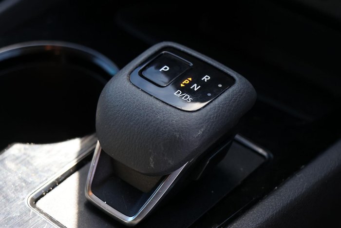 2024 Nissan X-TRAIL ST