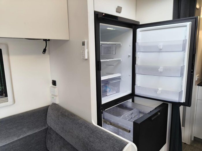 2026 New Age Caravans Road Owl 19 Ro19be Bunk