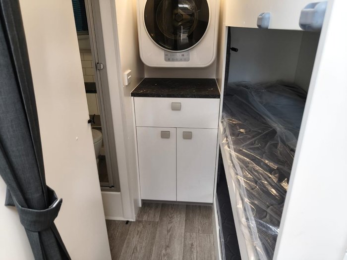 2026 New Age Caravans Road Owl 19 Ro19be Bunk
