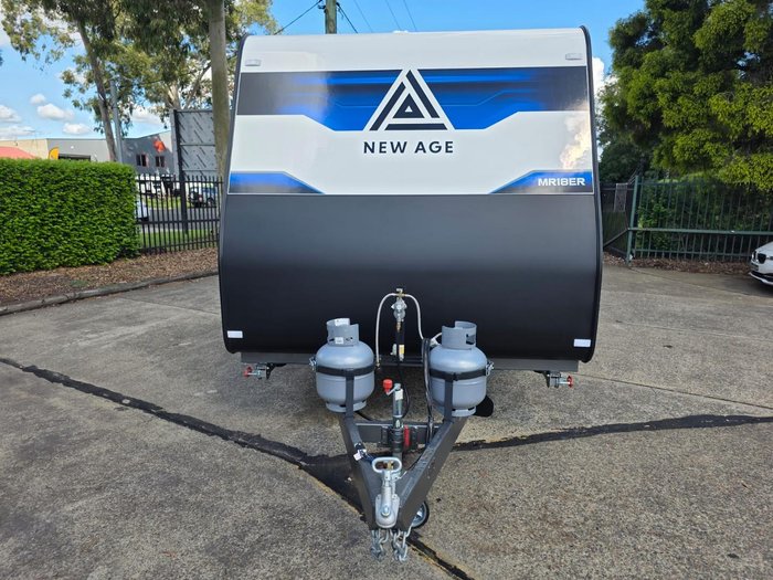 2026 New Age Caravans Manta Ray 18Er