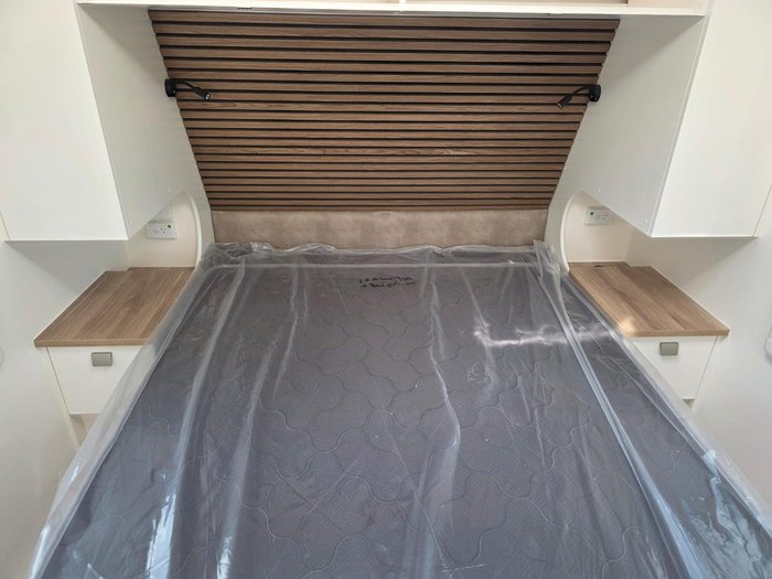 2026 New Age Caravans Manta Ray 18Er