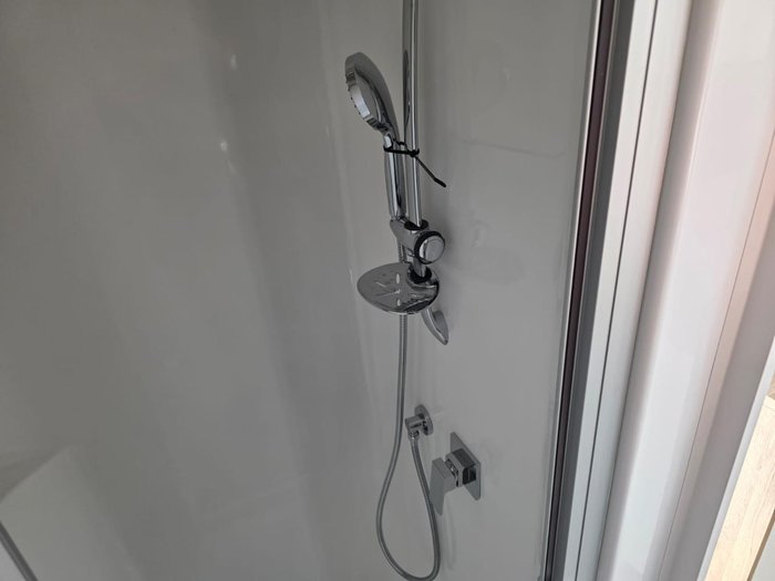 2026 New Age Caravans Manta Ray 18Er