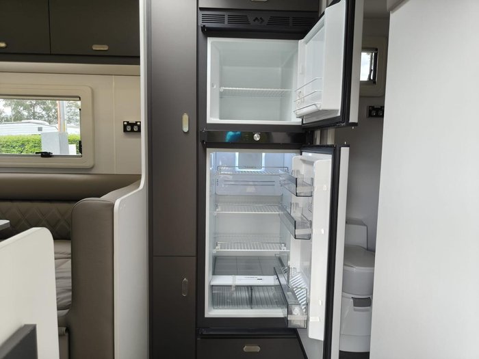 2026 JB Caravans Dirt Road Xtreme 21'6 Rear Door Club Lounge