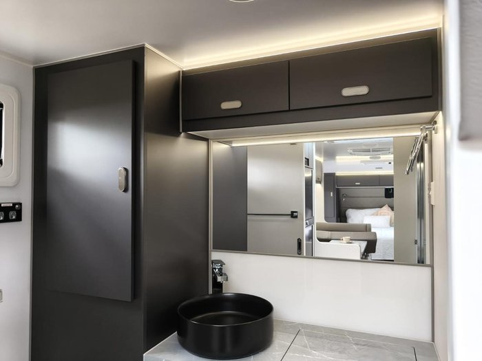 2026 JB Caravans Dirt Road Xtreme 21'6 Rear Door Club Lounge