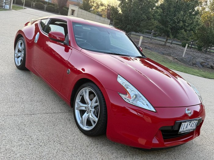 2011 Nissan 370Z Z34 MY11 Eau Rouge Red