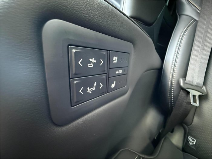 2025 Toyota Alphard Hybrid Z