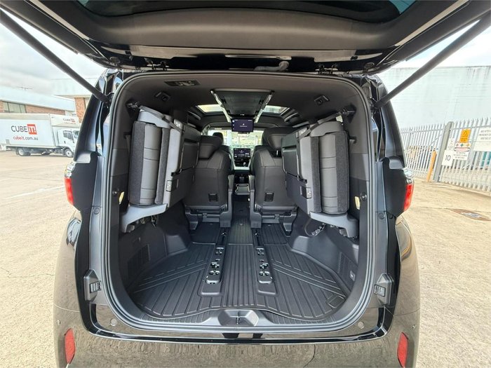 2025 Toyota Alphard Hybrid Z