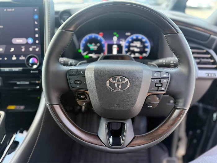 2025 Toyota Alphard Hybrid Z
