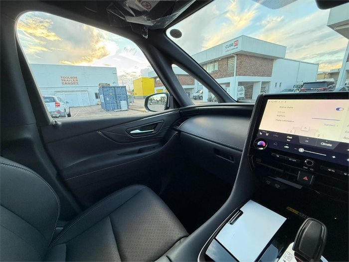 2024 Toyota Vellfire Hybrid Z Premier