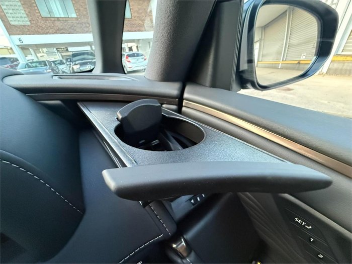 2024 Toyota Vellfire Hybrid Z Premier