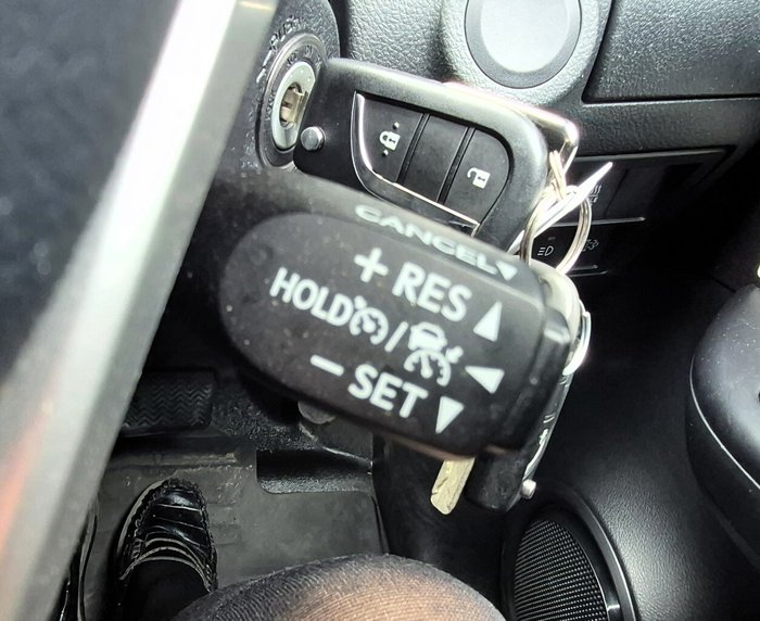 2021 Toyota Hilux SR