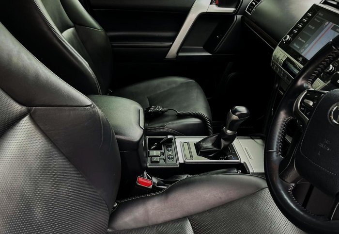 2020 Toyota Landcruiser Prado VX