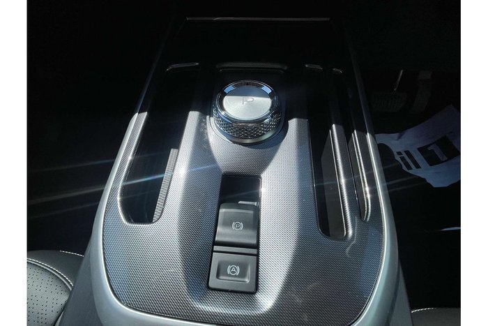 2025 GWM Haval Jolion Vanta Hybrid A02 Hamilton White (9C01)