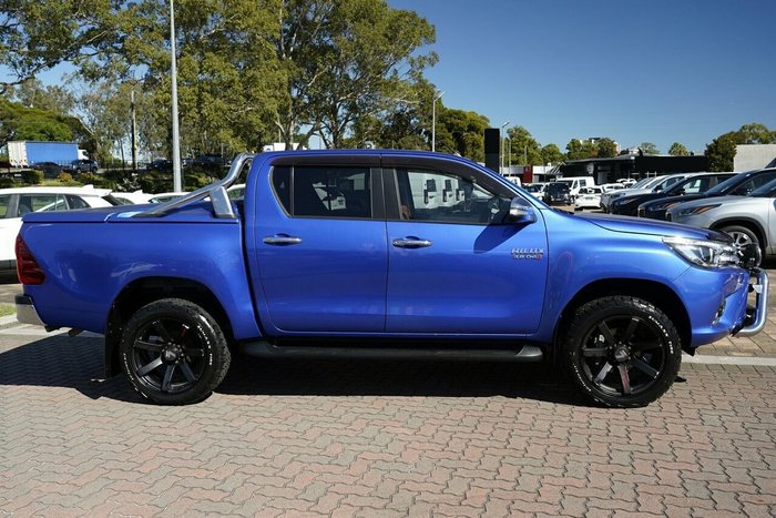 2016 Toyota Hilux SR5