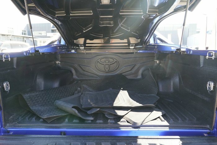 2016 Toyota Hilux SR5