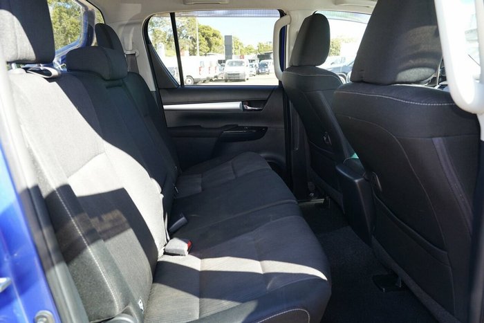 2016 Toyota Hilux SR5