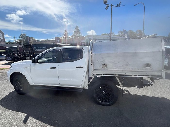 2021 Nissan Navara SL