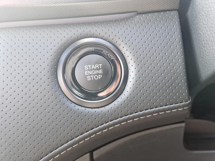 2026 KGM Musso Ultimate Q261 MY26 4X4 Dual Range Amazonia Green