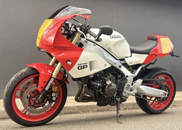 2024 Yamaha XSR900 GP
