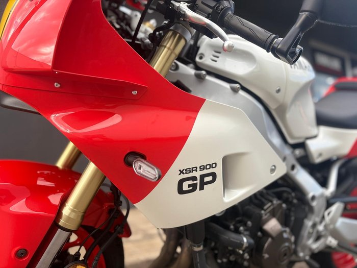 2024 Yamaha XSR900 GP