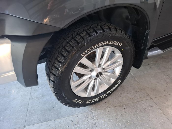 2017 Isuzu MU-X LS-U