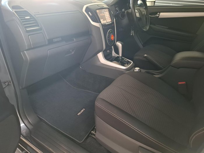 2017 Isuzu MU-X LS-U