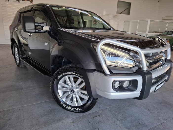 2017 Isuzu MU-X
